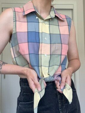 California Select Sleeveless Pastel Plaid Button-Up Crop Top with Tie Front